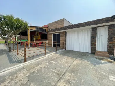 Casa com 4 Quartos à venda, 314m² no Oficinas, Ponta Grossa
