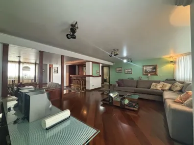 Apartamento com 4 Quartos à venda, 370m² no Água Verde, Curitiba