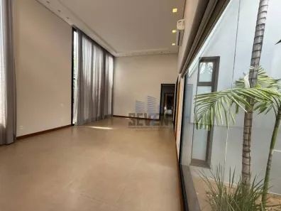 Casa de Condomínio com 3 Quartos à venda, 250m² no Jardim Shangri-Lá, Bauru