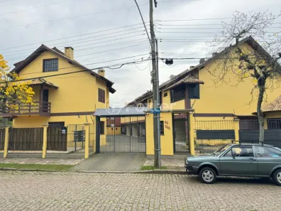 Casa de Condomínio com 3 Quartos à venda, 131m² no Serraria, Porto Alegre