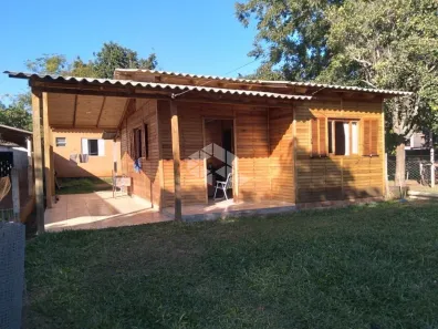 Casa com 2 Quartos à venda, 70m² no Medianeira, Cachoeira do Sul