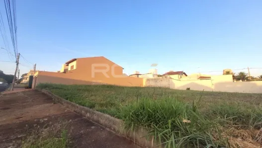Lote/Terreno à venda, 704m² no Vila Ana Maria, Ribeirão Preto