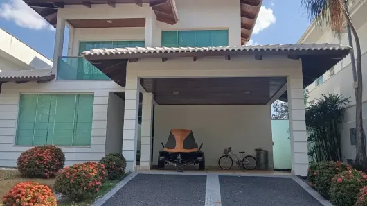 Casa de Condomínio com 3 Quartos para alugar, 297m² no Jardins Madri, Goiânia