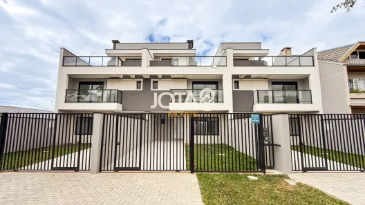 Sobrado com 3 Quartos à venda, 145m² no Água Verde, Curitiba