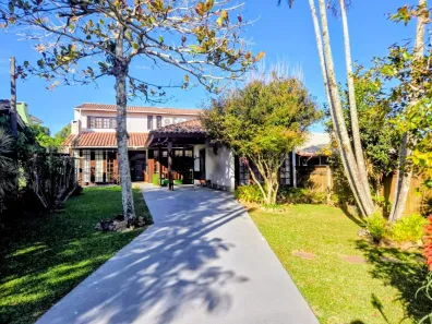 Casa com 4 Quartos à venda, 110m² no Centro, Garopaba