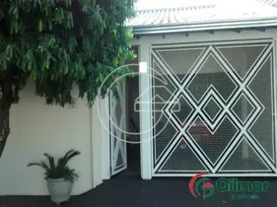 Casa com 4 Quartos à venda, 210m² no Centro, Marília