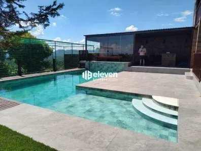 Fazenda/Sítio com 6 Quartos à venda, 445m² no Aparecidinha, Araçariguama