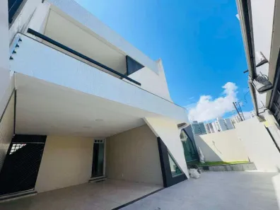 Sobrado com 4 Quartos à venda, 250m² no Jardins, Aracaju