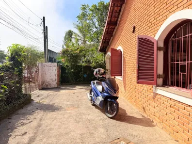 Casa com 3 Quartos para alugar, 362m² no Guaiúba, Guarujá