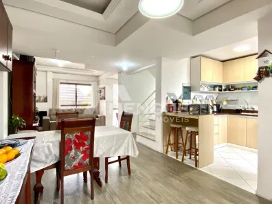 Casa com 4 Quartos à venda, 236m² no São Sebastião, Porto Alegre