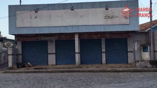Ponto Comercial à venda, 372m² no Cruz, Lorena