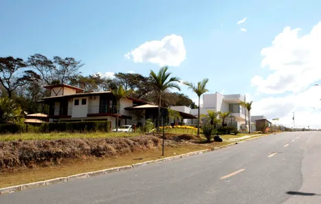 Lote/Terreno à venda, 1400m² no Residencial Montserrat, Betim