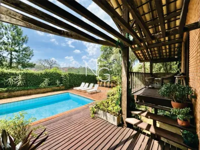 Casa de Condomínio com 3 Quartos à venda, 305m² no Chácara de La Rocca, Carapicuíba