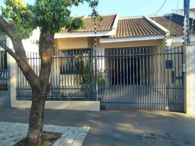 Casa com 2 Quartos à venda, 120m² no Parque das Laranjeiras, Maringá