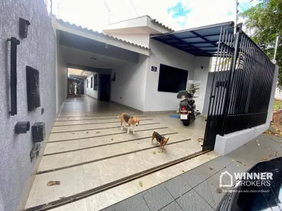 Casa com 3 Quartos à venda, 262m² no Jardim Licce, Maringá