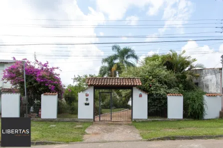 Casa com 3 Quartos à venda, 160m² no Vila Nova, Porto Alegre