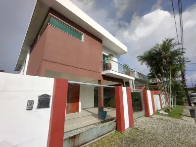 Casa com 4 Quartos para alugar, 200m² no Pratinha (Icoaraci), Belém