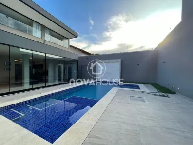 Sobrado com 4 Quartos à venda, 310m² no Carandá Bosque, Campo Grande
