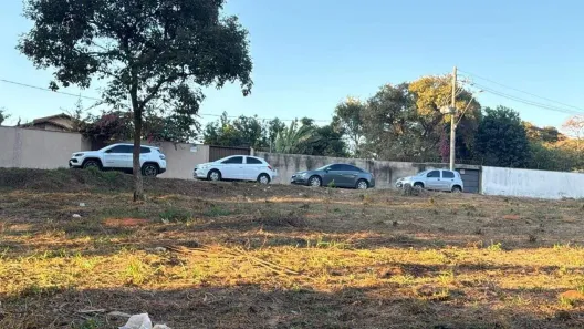 Lote/Terreno à venda, 1000m² no Garças, Belo Horizonte