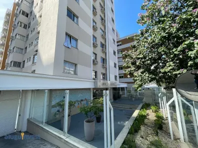 Apartamento com 2 Quartos para alugar, 67m² no Centro, Florianópolis