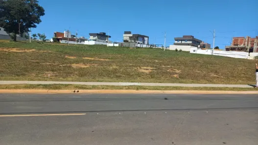 Lote/Terreno à venda, 275m² no Parqville Quaresmeira, Trindade