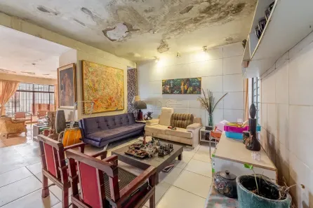 Casa com 3 Quartos à venda, 338m² no Três Figueiras, Porto Alegre
