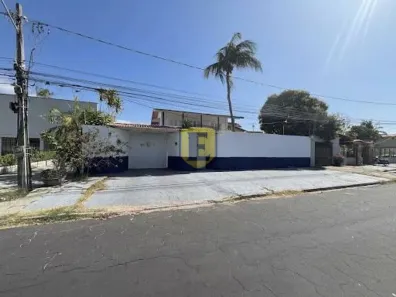 Imóvel Comercial para alugar, 400m² no Calhau, São Luís