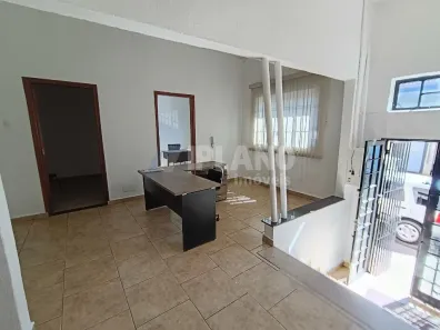 Imóvel Comercial com 4 Quartos para alugar, 109m² no Jardim São Carlos, São Carlos