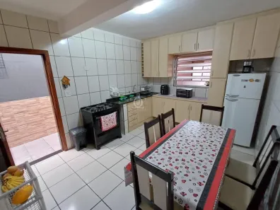 Sobrado com 3 Quartos à venda, 155m² no Parque São Vicente, Mauá