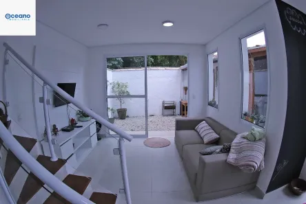 Casa de Condomínio com 2 Quartos para venda ou aluguel, 75m² no Boiçucanga, São Sebastião