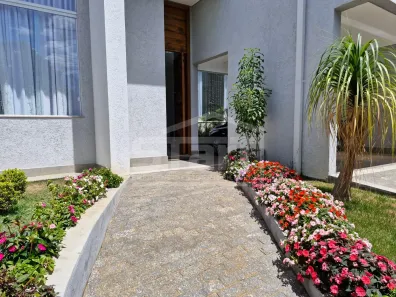 Casa com 3 Quartos para alugar, 177m² no Lundcea, Lagoa Santa