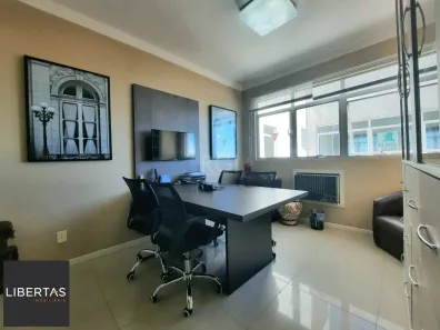 Sala Comercial à venda, 49m² no São João, Porto Alegre