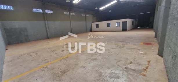 Galpão/Depósito/Armazém à venda, 422m² no Santa Genoveva, Goiânia