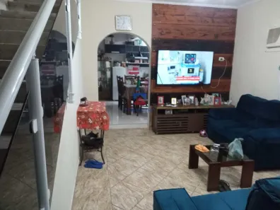 Sobrado com 3 Quartos à venda, 125m² no Ribeirópolis, Praia Grande