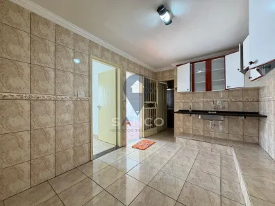 Casa com 2 Quartos para venda ou aluguel, 196m² no Cidade Santos Dumont, Jundiaí