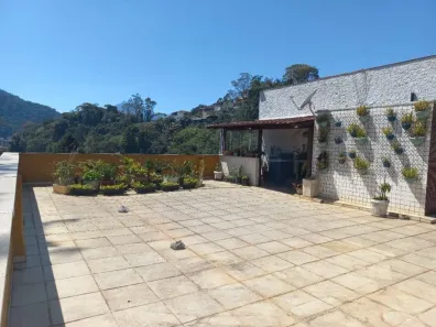 Apartamento com 3 Quartos à venda, 228m² no Centro, Petrópolis