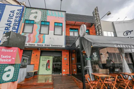 Imóvel Comercial para alugar, 250m² no Rio Branco, Porto Alegre