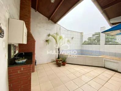 Casa com 3 Quartos à venda, 174m² no Embaré, Santos