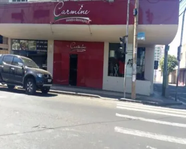 Imóvel Comercial à venda, 695m² no Nossa Senhora Aparecida, Uberlândia