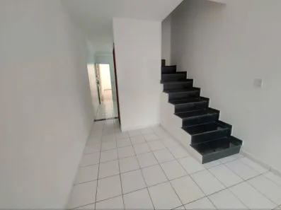 Casa com 2 Quartos para alugar, 55m² no Vila Granada, São Paulo