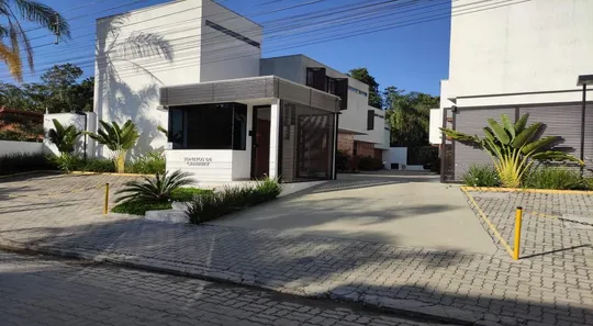 Casa com 3 Quartos à venda, 207m² no Camburi, São Sebastião