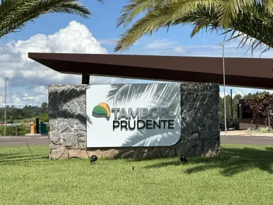 Lote/Terreno à venda, 648m² no Vila Comercial, Presidente Prudente