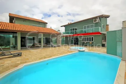Casa com 2 Quartos à venda, 269m² no Estancia Sao José, Peruíbe