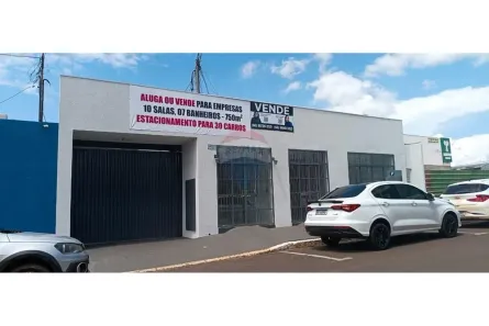 Ponto Comercial à venda, 800m² no Vila Aurora I, Rondonópolis