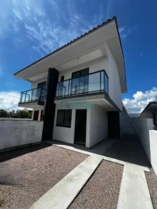 Sobrado com 2 Quartos à venda, 63m² no Nova Palhoça, Palhoça