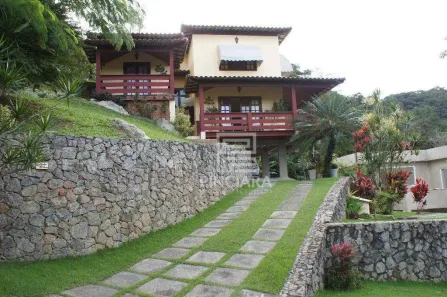 Casa de Condomínio com 2 Quartos à venda, 200m² no Itaipu, Niterói
