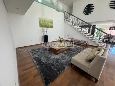 Casa de Condomínio com 3 Quartos para alugar, 350m² no Itapeva, Votorantim