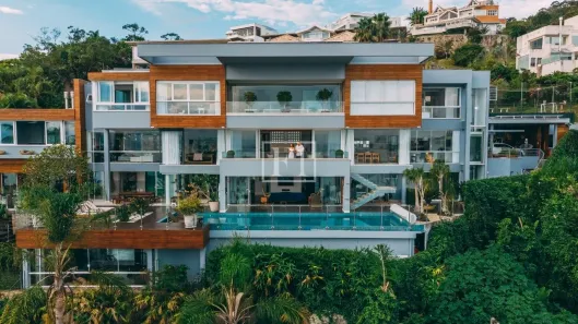 Casa de Condomínio com 4 Quartos à venda, 1350m² no Cacupé, Florianópolis