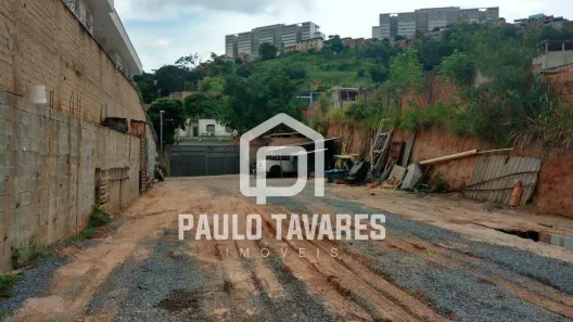 Lote/Terreno à venda, 647m² no Estoril, Belo Horizonte