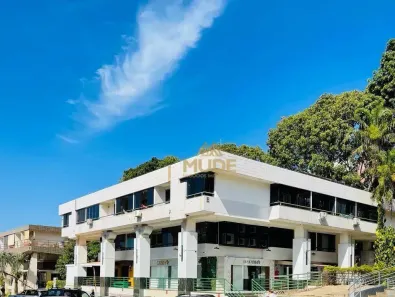 Sala Comercial para venda ou aluguel, 154m² no Asa Norte, Brasília